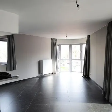 Rent this 2 bed apartment on Basix in Frans Thirrystraat, 1731 Zellik