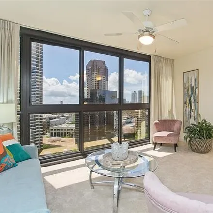 Image 2 - 600 Queen Street, Honolulu, HI 96813, USA - Condo for sale