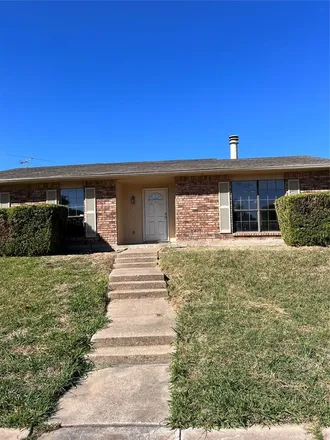 Image 5 - 720 Green Canyon Drive, Mesquite, TX 75150, USA - House for sale