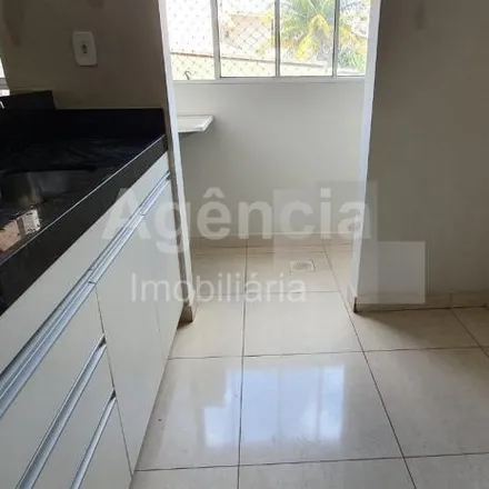 Buy this 1 bed apartment on Avenida Doutor Abel Reis in Cássio Resende, Uberaba - MG