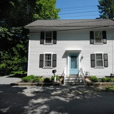 Buy this 3 bed house on 27 Bedford Court in Concord, MA 01742
