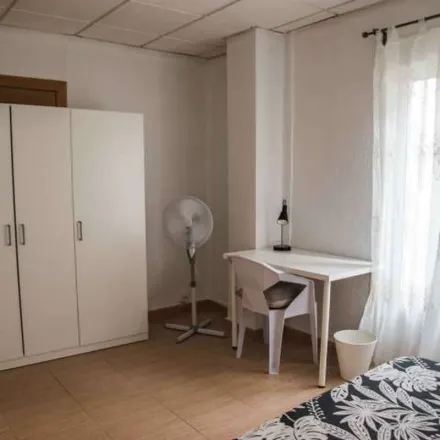 Rent this 1 bed apartment on Espinosa in Carrer d'Espinosa, 20