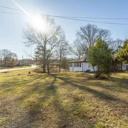 Image 2 - 410 Heflin Avenue East, Forestdale, Jefferson County, AL 35214, USA - House for sale