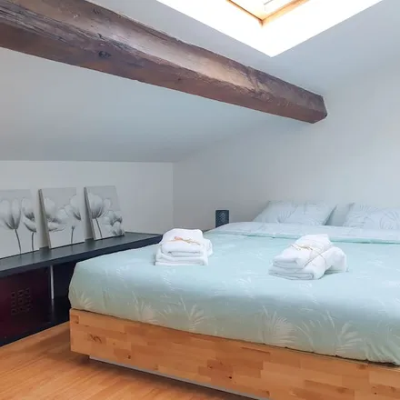 Rent this 1 bed apartment on Oullins-Pierre-Bénite in Métropole de Lyon, France
