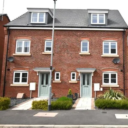 Buy this 3 bed duplex on Lenton Road in Shepshed, LE12 9UY