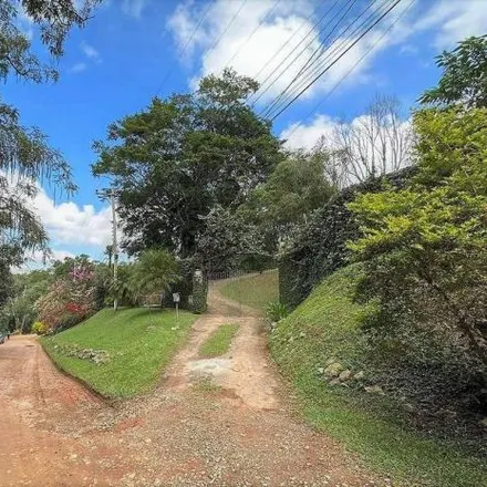 Image 2 - Avenida Inglaterra, Pedras, Cotia - SP, 06720-480, Brazil - House for sale