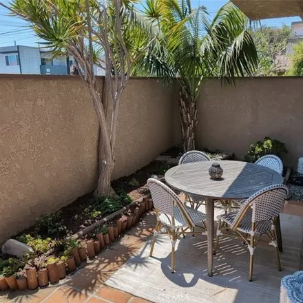 Rent this 3 bed house on 2601 Carnegie Lane in El Nido, Redondo Beach