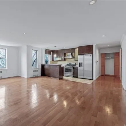 Image 4 - 105-28 65th Avenue, New York, NY 11375, USA - Apartment for sale