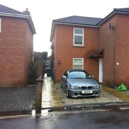 Rent this 2 bed duplex on 7 York Drove in Southampton, SO18 5SA