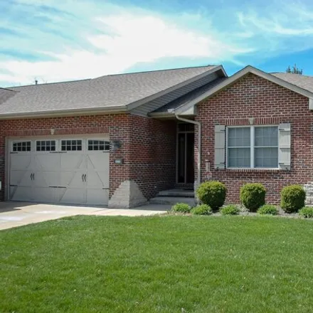 Buy this 4 bed house on North Gilles Road in Peoria County, IL 61528