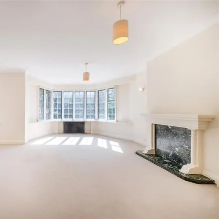 Rent this 3 bed apartment on Harvard House in Manor Fields, London