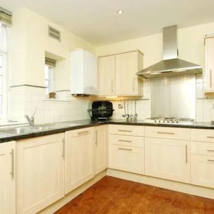 Image 3 - Clifton Court, London, NW8 8HT, United Kingdom - Apartment for rent