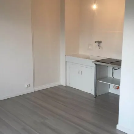 Rent this 1 bed apartment on Les Iris in Rue Lavoisier, 38100 Grenoble