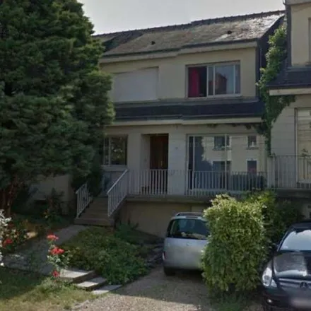 Rent this 6 bed apartment on Mairie d'Angers in Boulevard Résistance et Déportation, 49100 Angers