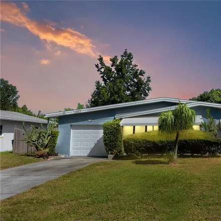 Buy this 3 bed house on 6235 6th Avenue South in Saint Petersburg, FL 33707