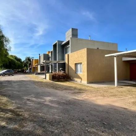 Buy this 3 bed house on Raúl Rina 8725 in Argüello, Cordoba