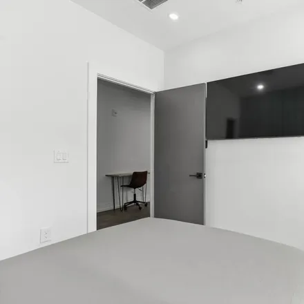 Image 4 - Tampa, FL - Apartment for rent