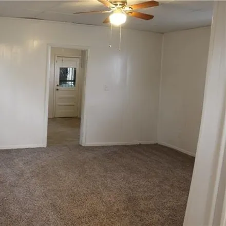 Image 7 - 7181 East 16th Terrace, Centropolis, Kansas City, MO 64126, USA - House for sale