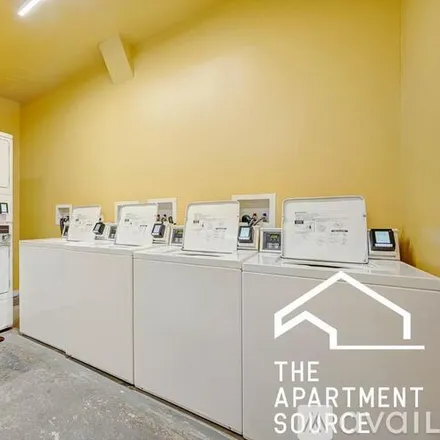 Image 7 - 1627 N Humboldt Blvd, Unit 2J - Apartment for rent