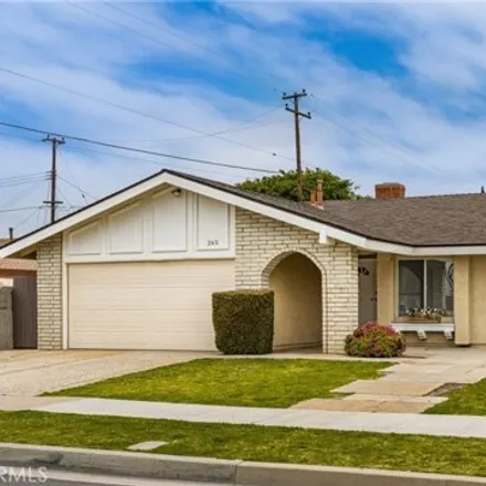 Image 1 - 265 North Sacramento Street, McPherson, Orange, CA 92867, USA - House for sale