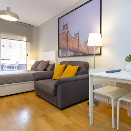 Image 5 - Carrer de Septimània, 61, 08006 Barcelona, Spain - Apartment for rent