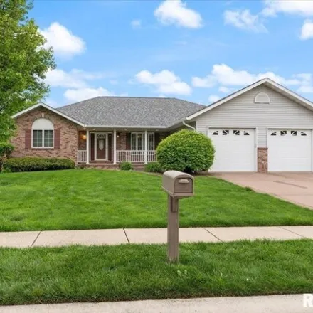 Buy this 3 bed house on Prairie Grass Road in Sangamon County, IL 62536