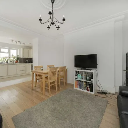 Rent this 3 bed apartment on Tollington Park in London, N4 3LD