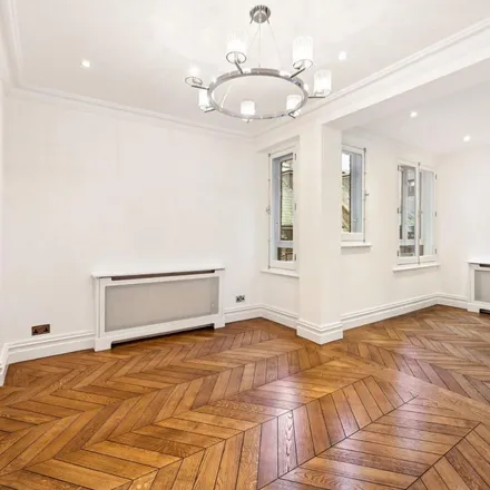 Rent this 3 bed apartment on The Sloane Street Deli in 162B Sloane Street, London