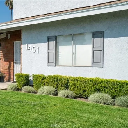 Image 2 - 1401 East Lincoln Avenue, Anaheim, CA 92805, USA - House for sale