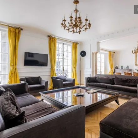 Rent this 4 bed apartment on Paris in 17th Arrondissement, FR