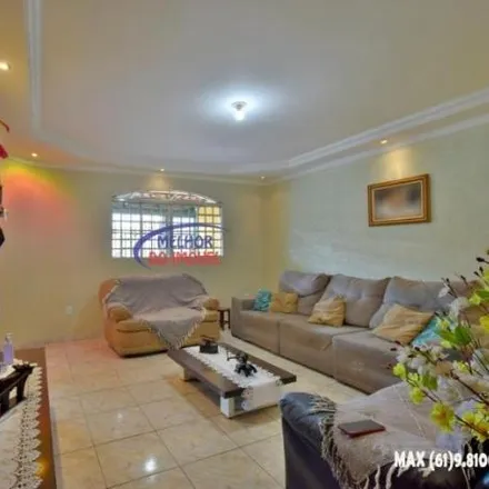 Buy this 4 bed house on QNM 24 Conjunto G in Ceilândia Norte, Ceilândia - Federal District