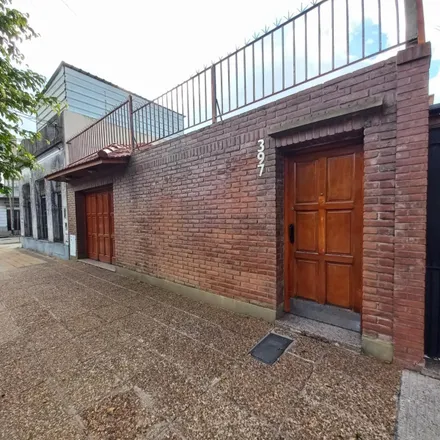 Buy this 2 bed house on José Mármol 301 in Lanús Oeste, Argentina