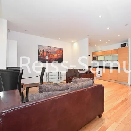 Image 4 - St Pauls (former), 269 Westferry Road, Millwall, London, E14 3RS, United Kingdom - Apartment for rent