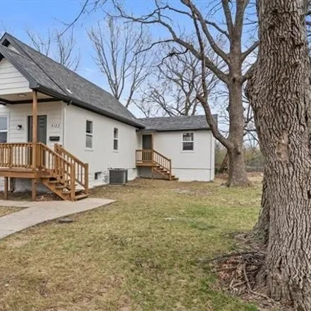 Buy this 2 bed house on 4123 South Minnie Street in Kansas City, KS 66103