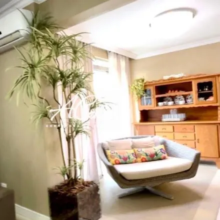Buy this 4 bed apartment on Alameda Princesa Izabel 43 in São Francisco, Curitiba - PR