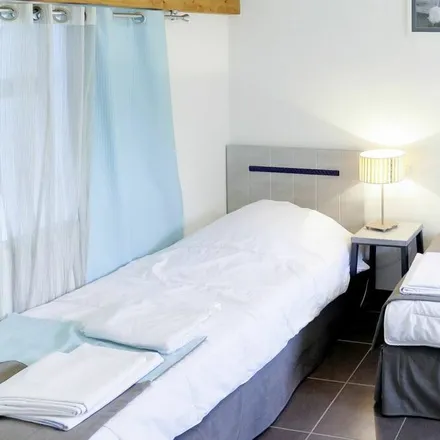 Rent this 3 bed apartment on 17420 Saint-Palais-sur-Mer