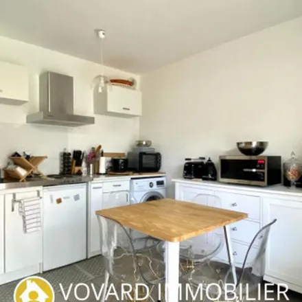 Image 5 - Js Immobilier, Rue de Paris, 95350 Saint-Brice-sous-Forêt, France - Apartment for rent