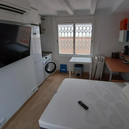 Rent this studio apartment on Carrer de Meer in 39, 08003 Barcelona