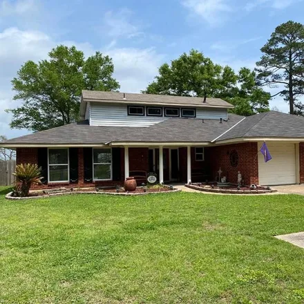 Buy this 4 bed house on 7472 South Lakeshore Drive in Shreveport, LA 71119