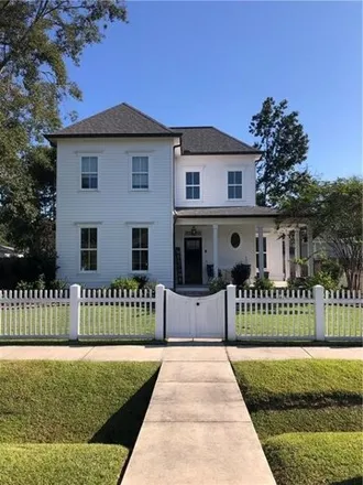 Rent this 3 bed house on 1476 Savannah Street in Covington, LA 70433