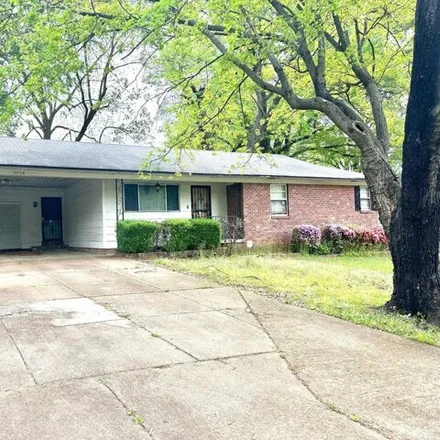 Buy this 3 bed house on 5097 Lochinvar Road in Memphis, TN 38116