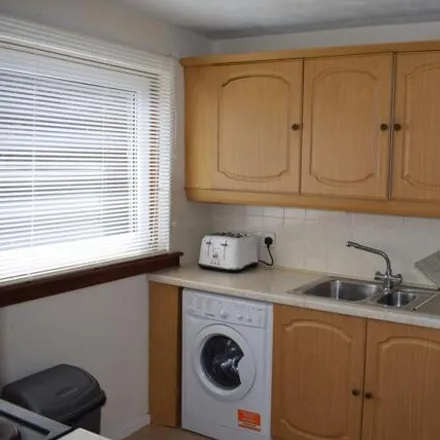 Image 6 - Lumley Place, Grangemouth, FK3 8LB, United Kingdom - Apartment for rent