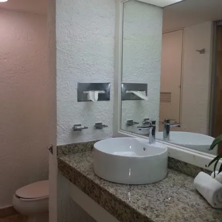 Image 4 - Now Emerald Cancun, Boulevard Kukulcán, Cancún, ROO, Mexico - Condo for rent