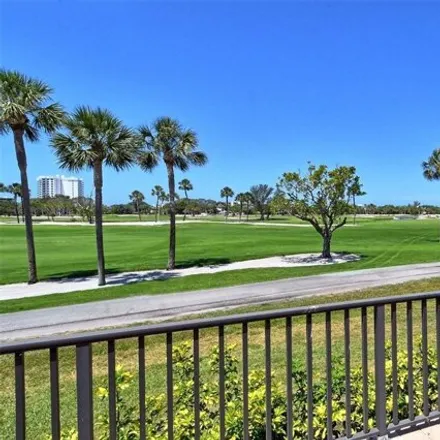 Image 4 - Harbourside Golf Course (Longboat Key Club), Beach Club, Longboat Key, Sarasota County, FL 34236, USA - House for sale