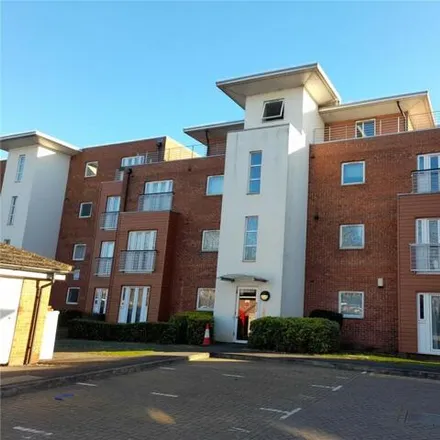 Buy this 2 bed apartment on Meadfield Road in Langley, SL3 8JF