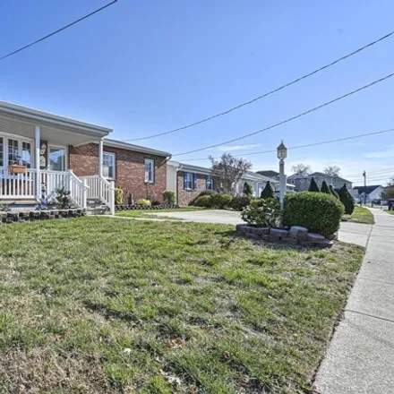 Buy this 4 bed house on 149 Lincoln Drive in Brigantine, NJ 08203