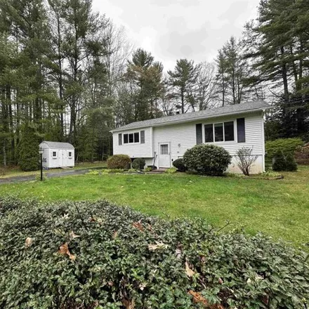 Image 3 - 21 Hastings Circle, Hinsdale, Cheshire County, NH 03451, USA - House for sale