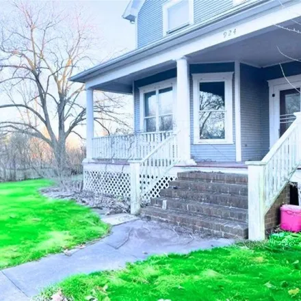 Buy this 3 bed house on East Union Street in Nokomis, IL 62075