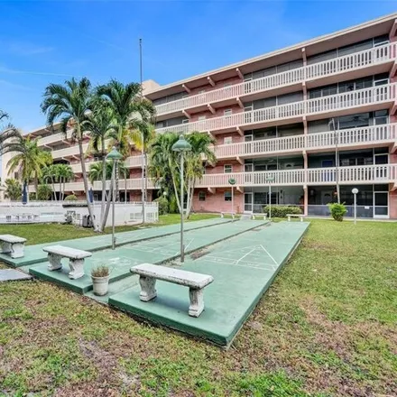 Image 4 - unnamed road, Hallandale Beach, FL 33009, USA - Condo for sale