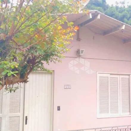 Buy this 4 bed house on Rua Ernesto Gasperin in Maria Goretti, Bento Gonçalves - RS